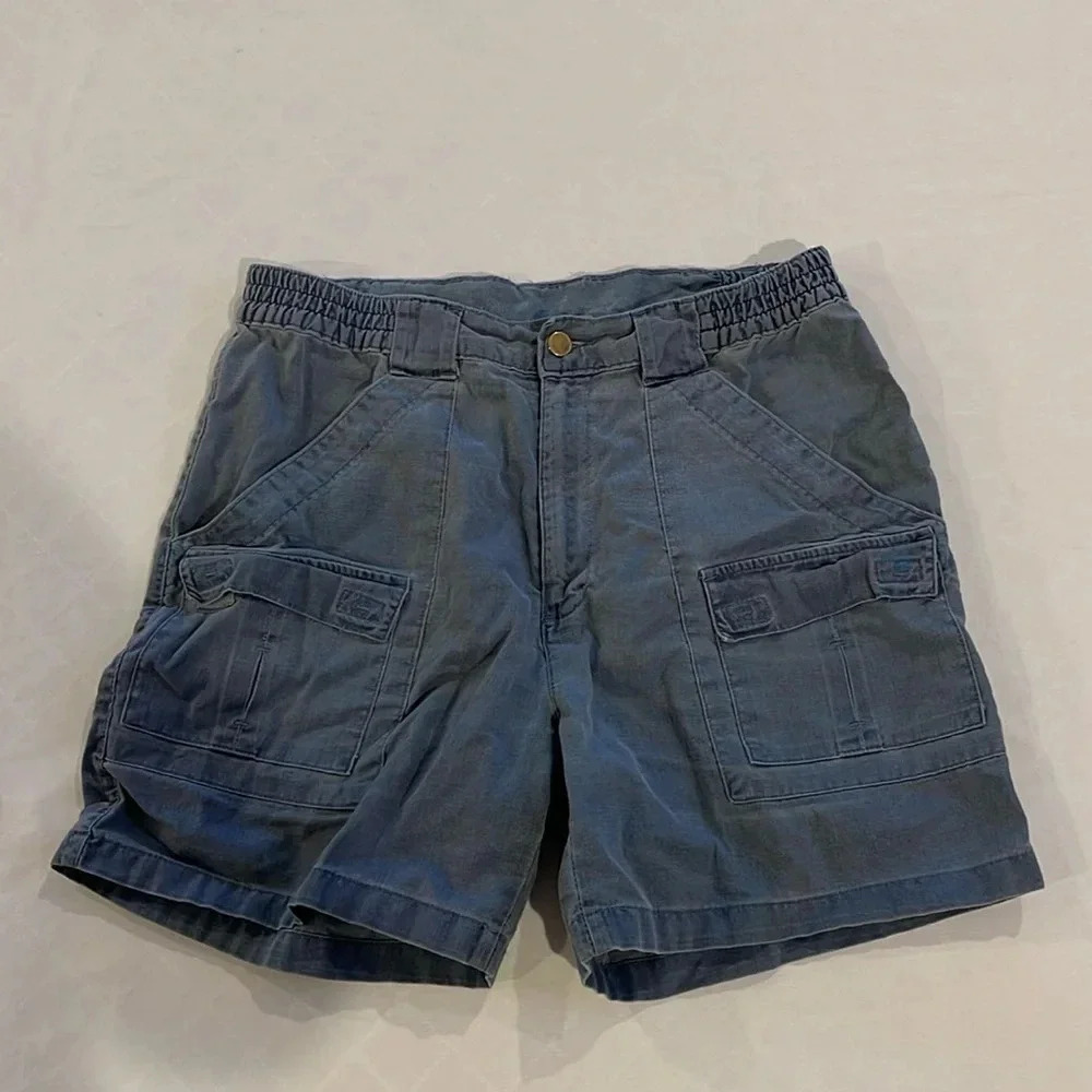 Vintage Men’s Bill Blass cargo‎ shorts size 32